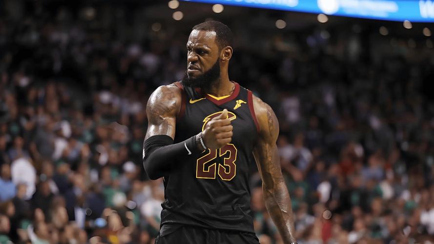 A史密斯：詹姆斯今年的表现正是他成为GOAT的最有力证明