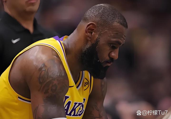 场均23+5竟是落选秀詹皇揭秘里夫斯遭冷落：他们以貌取人