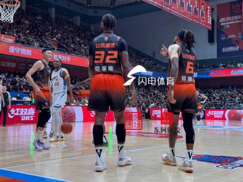 山东高速男篮客场之旅没犯错