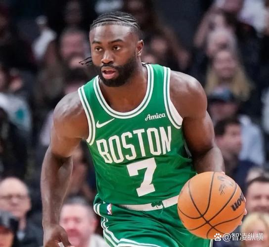 杰伦布朗：主场击败联盟第1的队伍感觉太棒了我太想赢下这场了