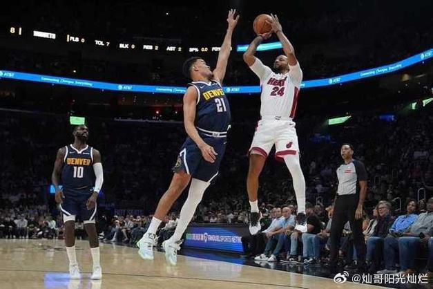 坏消息，掘金队在11693战胜勇士队比赛中卡姆约翰逊因伤离场