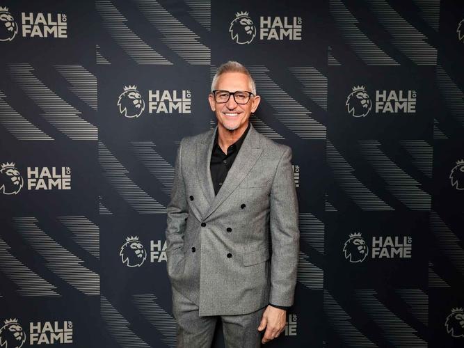 莱因克尔：阿森纳的国脚纷纷退出，阿尔特塔在效仿当年的弗格森