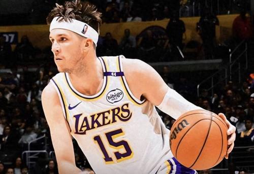 奥斯汀里弗斯湖人年薪，湖人球员里弗斯